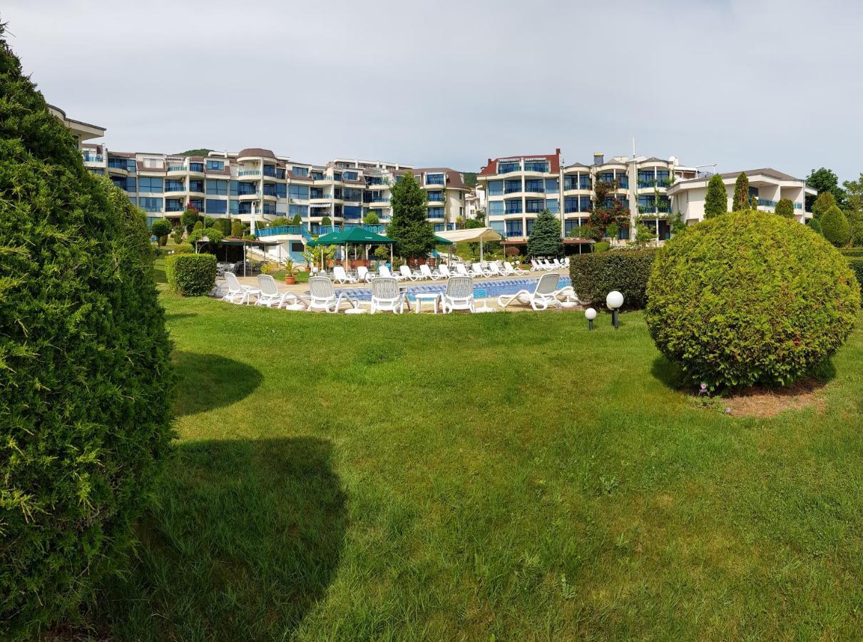 Riviera Complex 6 Otel Sveti Vlas Dış mekan fotoğraf